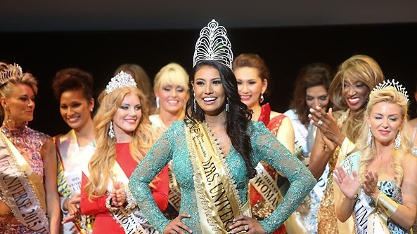 Canadian Ashley Burnham wins Mrs. Universe 2015